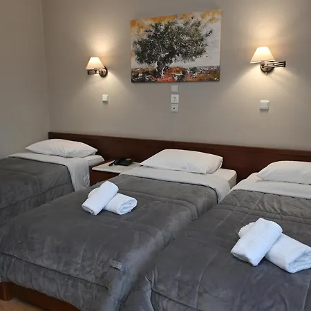 Achillion Otel 2*