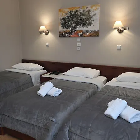 Otel Achillion 2*